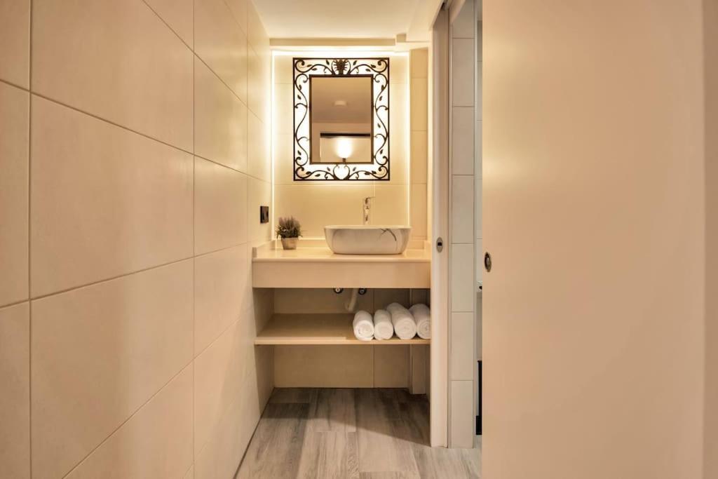 Moderno Loft En El Corazon Historico De Estepona - Casa Pepita 17 Exteriör bild
