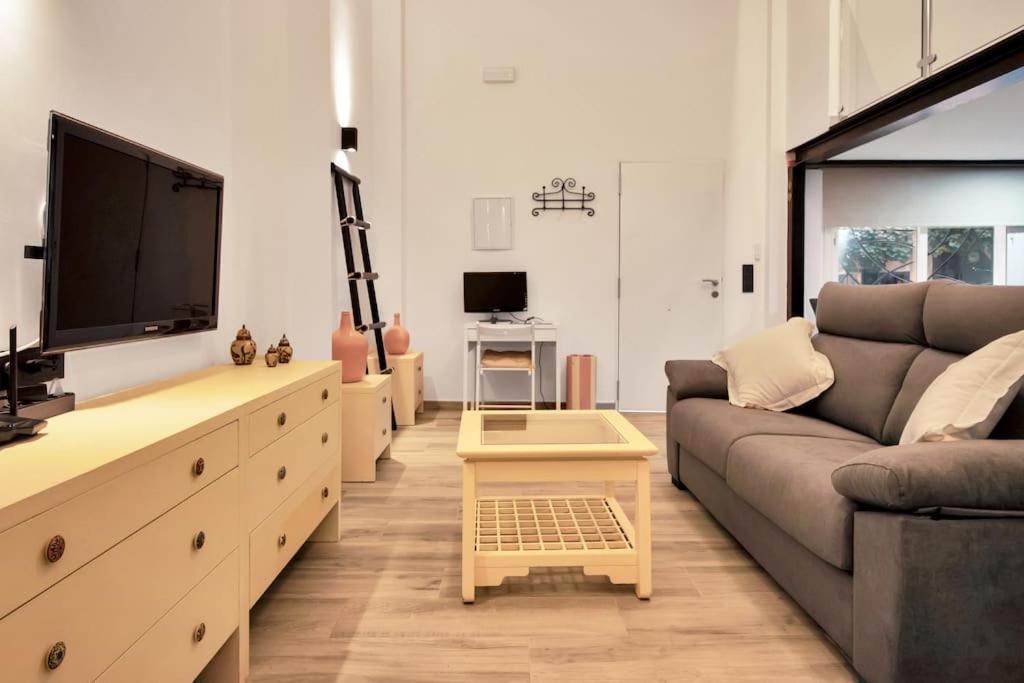 Moderno Loft En El Corazon Historico De Estepona - Casa Pepita 17 Exteriör bild